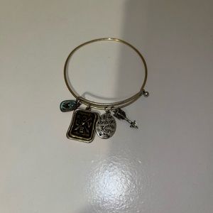 Stylish bracelet